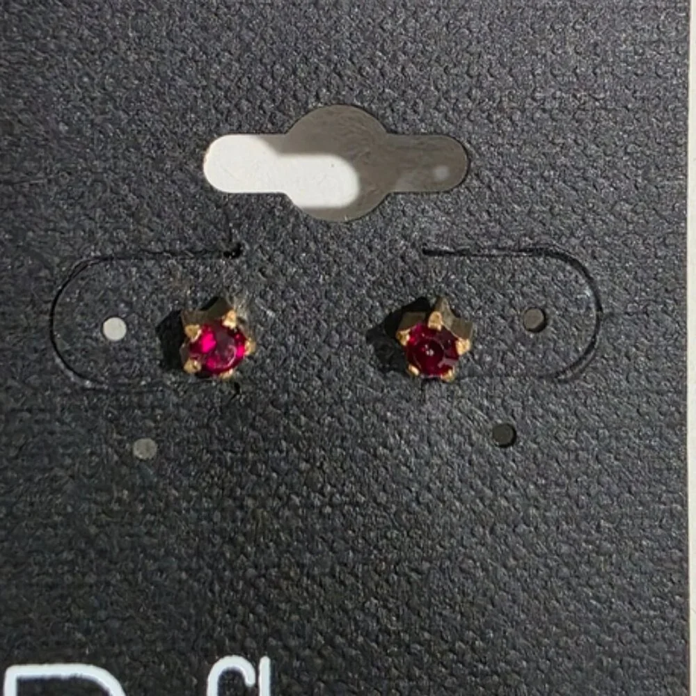 Swarovski Crystal Stud Earrings – Gold Overlay - Red Stone - Luxury Jewelry
